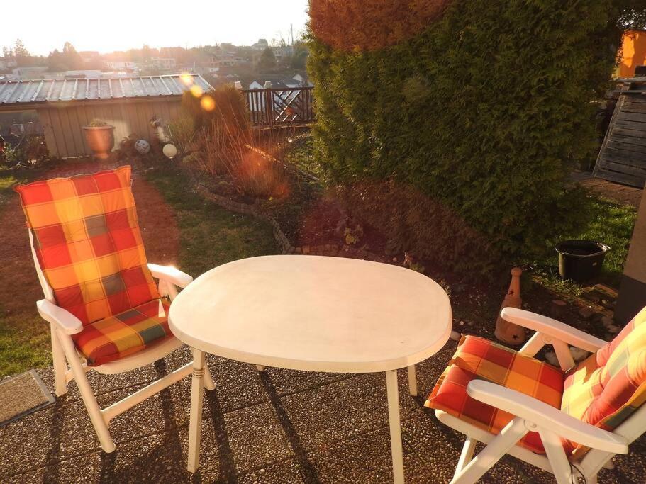 Schoene Gemuetliche Ferienwohnung Mit Fernblick. Nalbach Dış mekan fotoğraf
